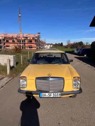 Mercedes-Benz W 115/8 230.4