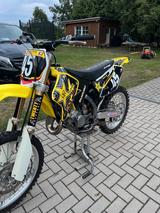 Suzuki RM 125 Baujahr 2006 - Offers