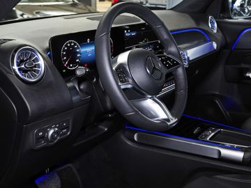 Mercedes GLB 200 - 10