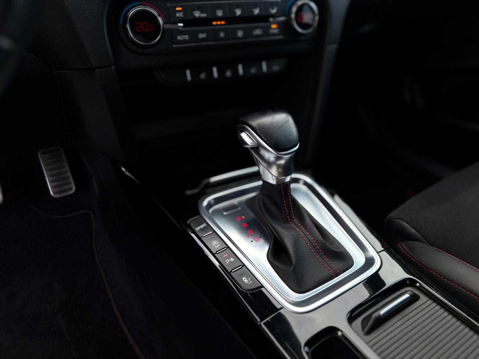 Kia ProCeed GT /LED/ACC/KEYLESS/LHZ/SHZ