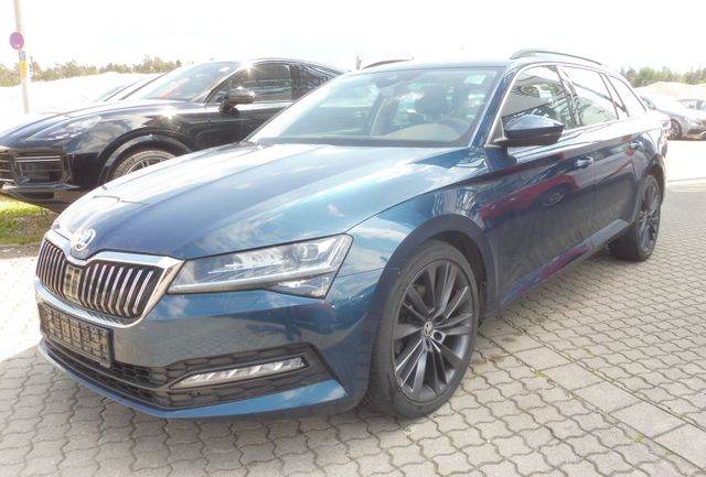 Skoda Superb 2.0 TDI Kombi Ambition 4x4 Kamera PDC Nav