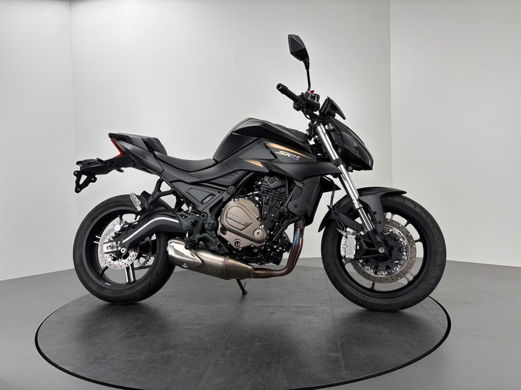 Fahrzeugabbildung QJ Motor SRK 700 *A2-TAUGLICH *WENIG KILOMETER *1.HAND