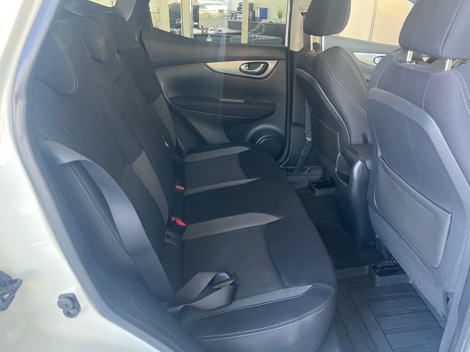 Fahrzeugabbildung Nissan Qashqai N-Connecta