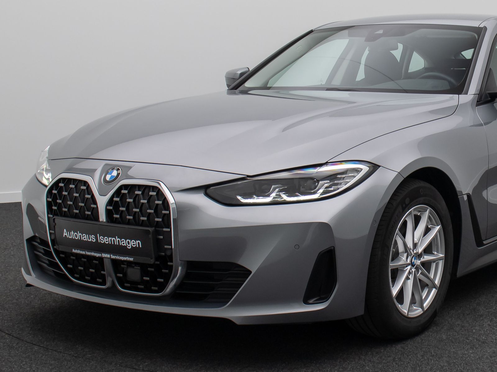 Fahrzeugabbildung BMW 420 Gran Coup&eacute; Alarm Kamera DAB GeschwindigReg
