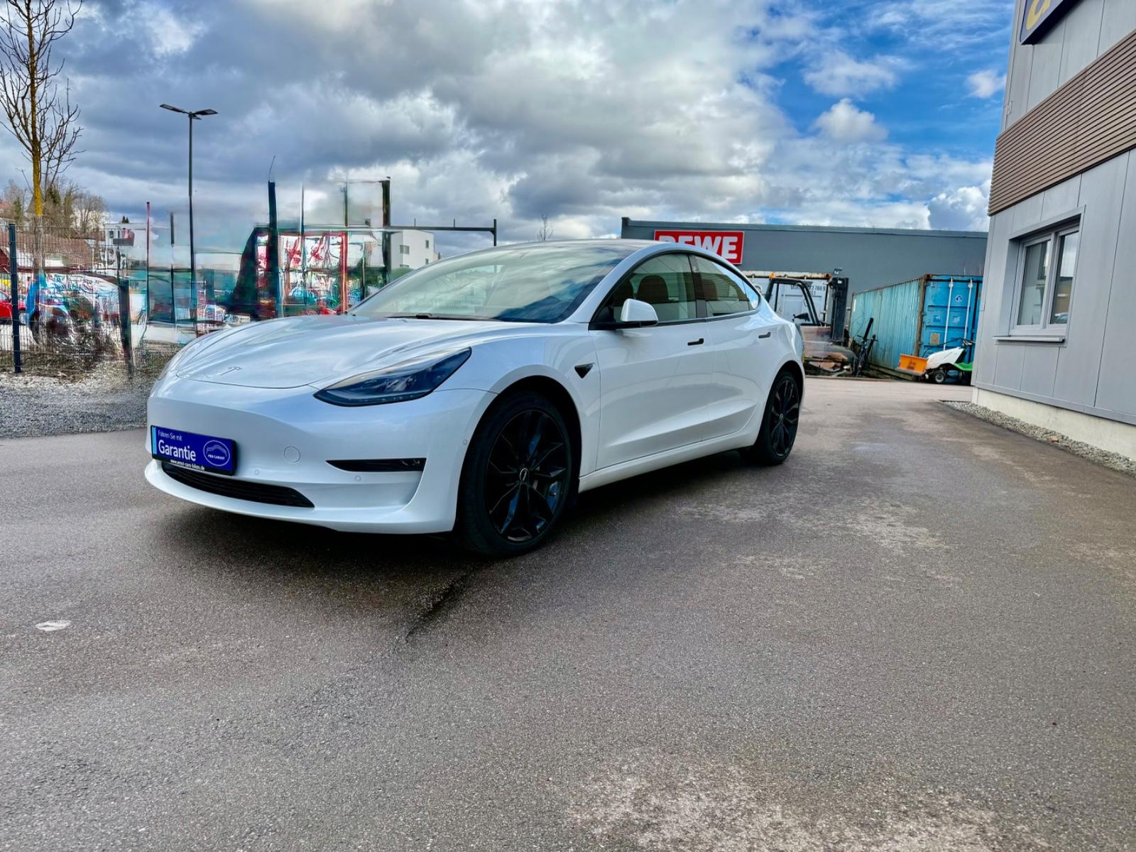 Tesla Model 3*Long Range*AWD*AHK*MwsT
