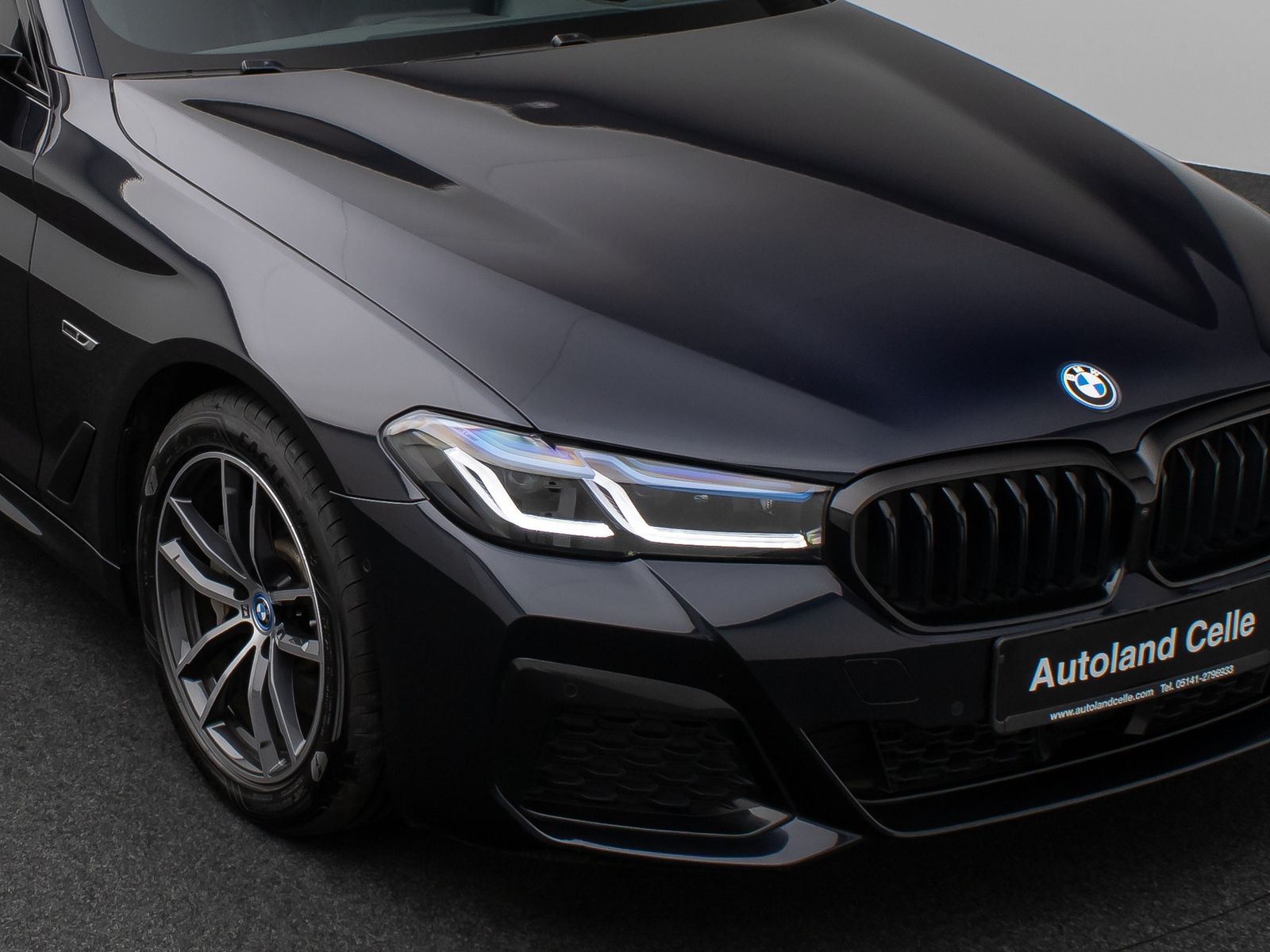 Fahrzeugabbildung BMW 530e xD M Sport Laser 360°HUD DAB H/K ACC Komfor