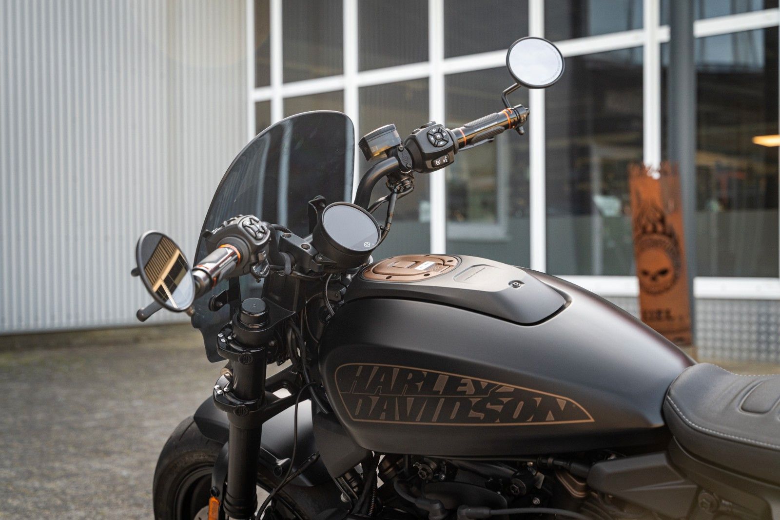 Fahrzeugabbildung Harley-Davidson SPORTSTER S RH1250S HD-Kiel 240er-Umbau