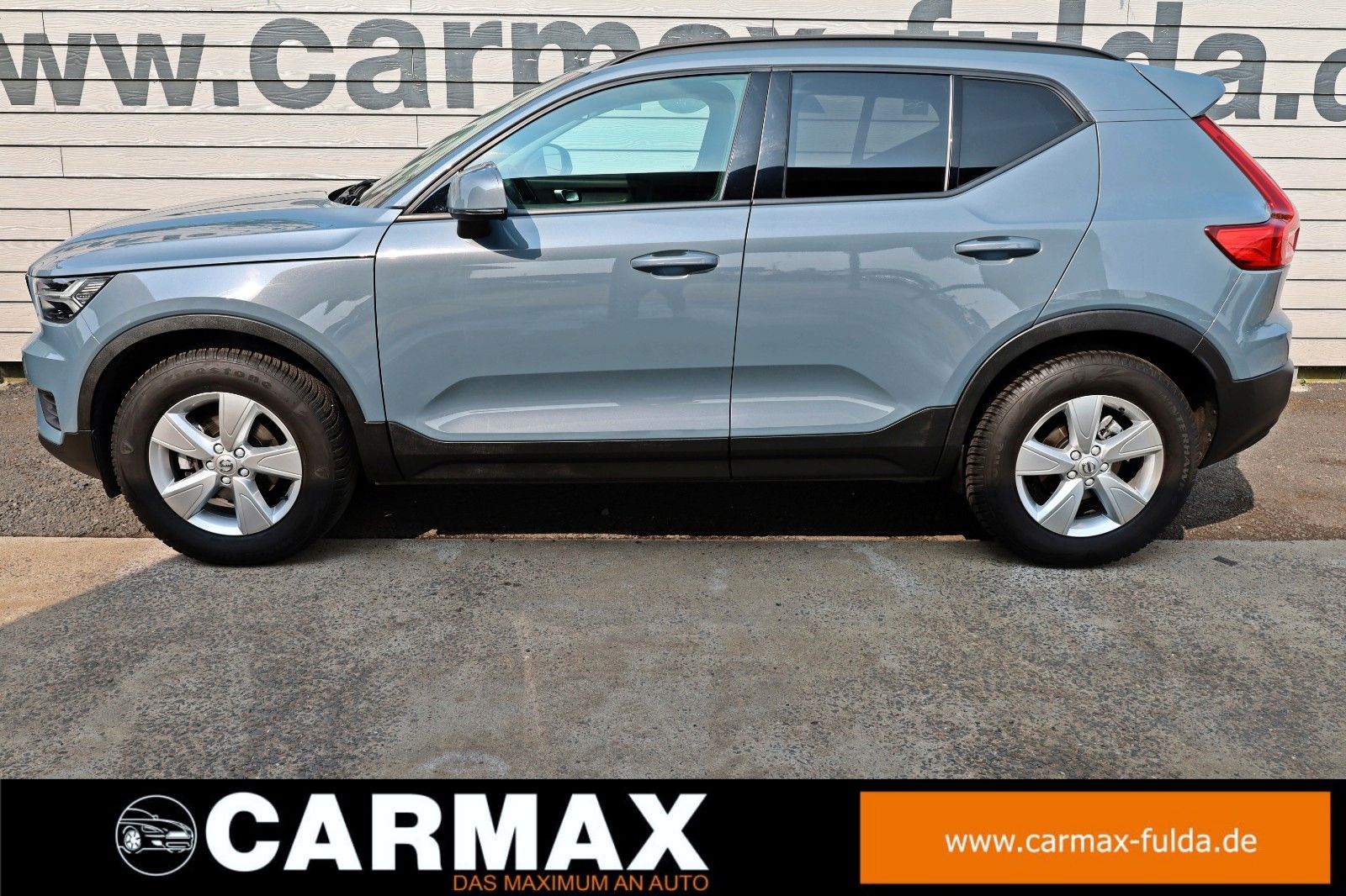 Fahrzeugabbildung Volvo XC40 Momentum Core,Navi,LED,PDC,DAB