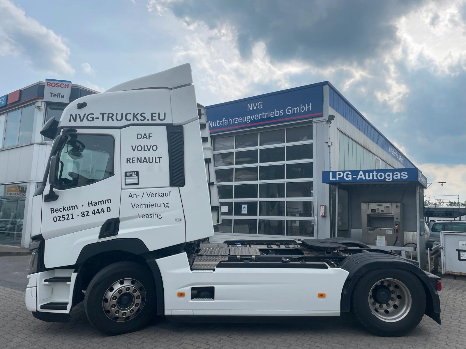 Renault T 480 4x2 Sleeper Cab  2L-HY