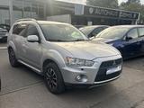 Mitsubishi Outlander Invite 4WD 7-Sitzer Xenon Teil-Leder - Mitsubishi Gebrauchtwagen von 2010