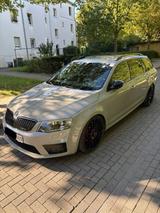 Skoda Octavia 2.0 TSI RS Combi KW V2 R600 330PS TÜV  - Skoda: 3.6