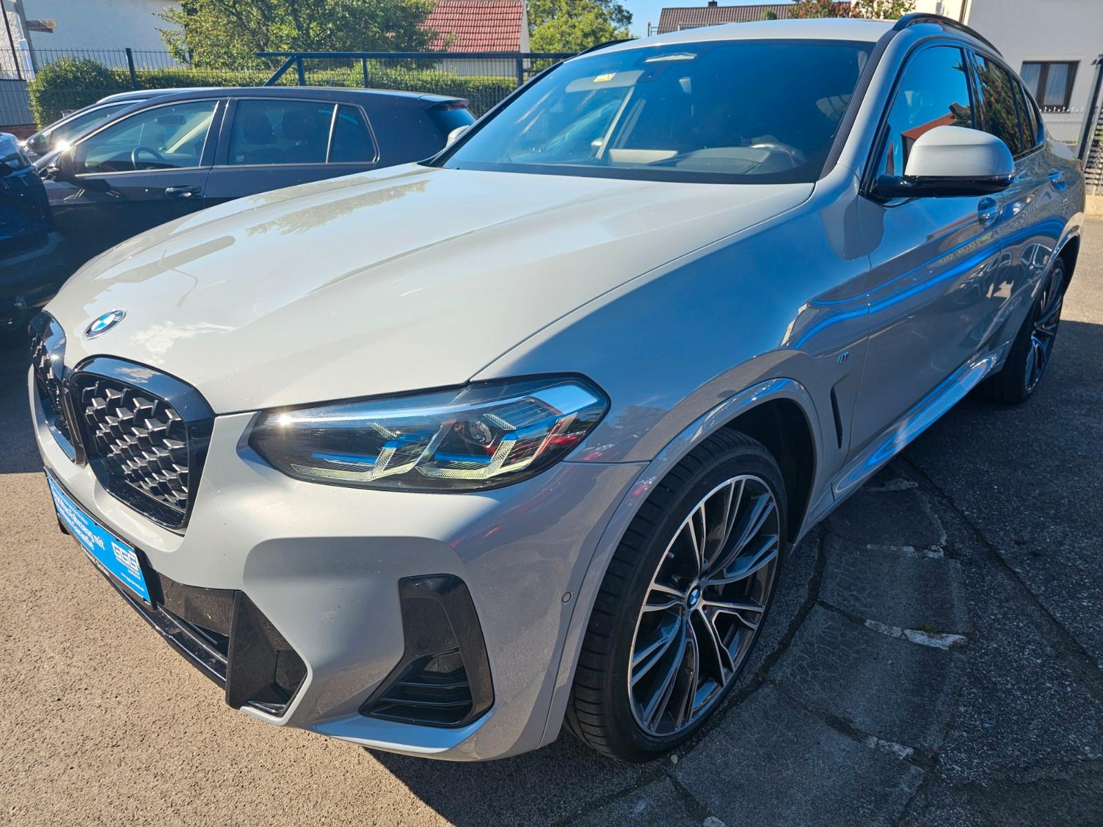 BMW X4 30d M-Paket Harman AHK  Head-Up Carbon 21Zoll
