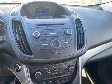 Bild 10 Ford Kuga Trend AHK PARKPILOT SYNC