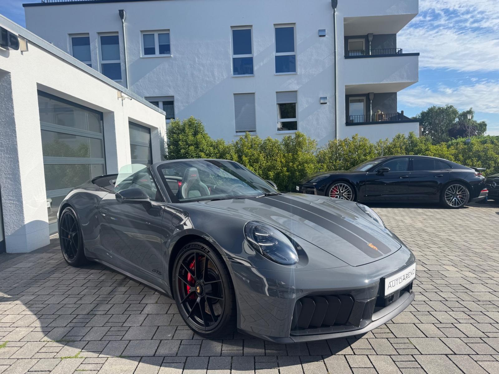Porsche 911 (992.2) Carrera 4 GTS Cabriolet *NP 232.000€