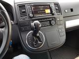 Volkswagen T5 Multivan Highline - Volkswagen T5 Multivan mit Diesel-Antrieb: Kleinbus