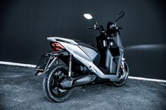 HORWIN SK3 Elektro Roller 95km/h Neufahrzeug + Garantie