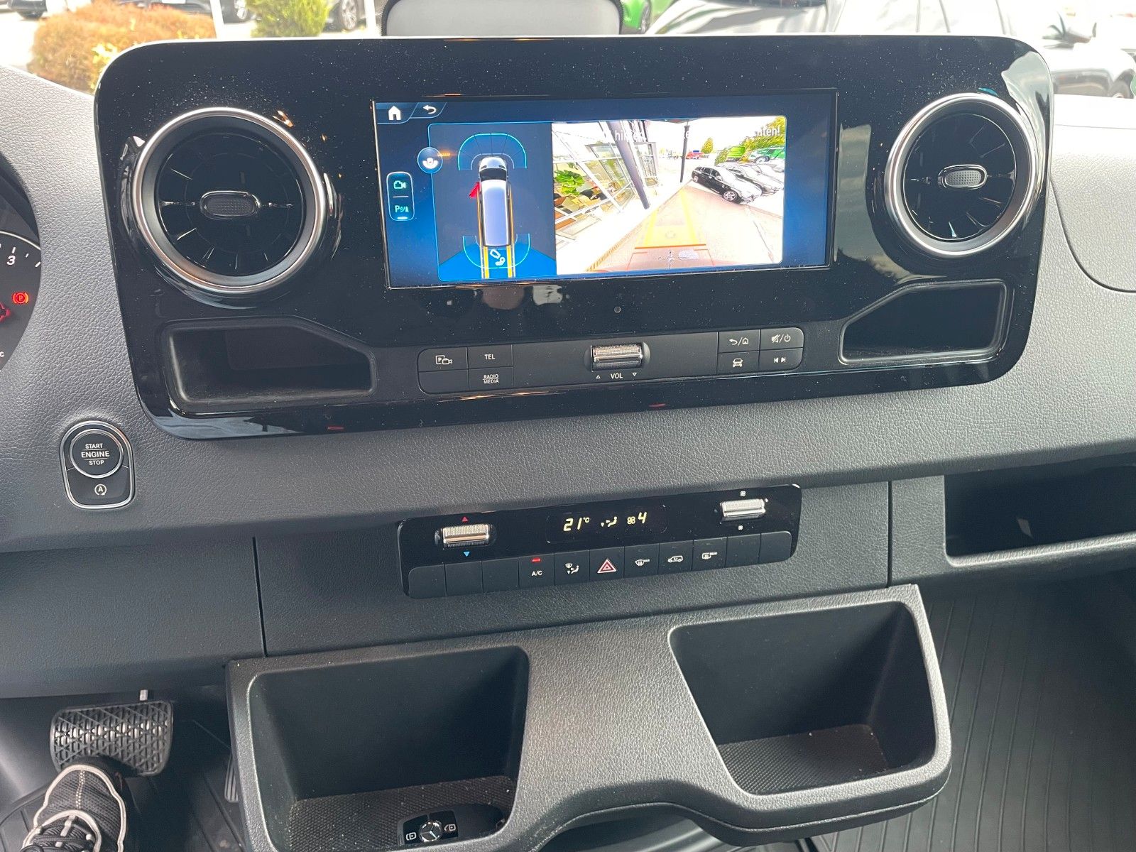 Fahrzeugabbildung Mercedes-Benz Sprinter 317 CDI Tourer 3665 9G Kamera AHK3,5to