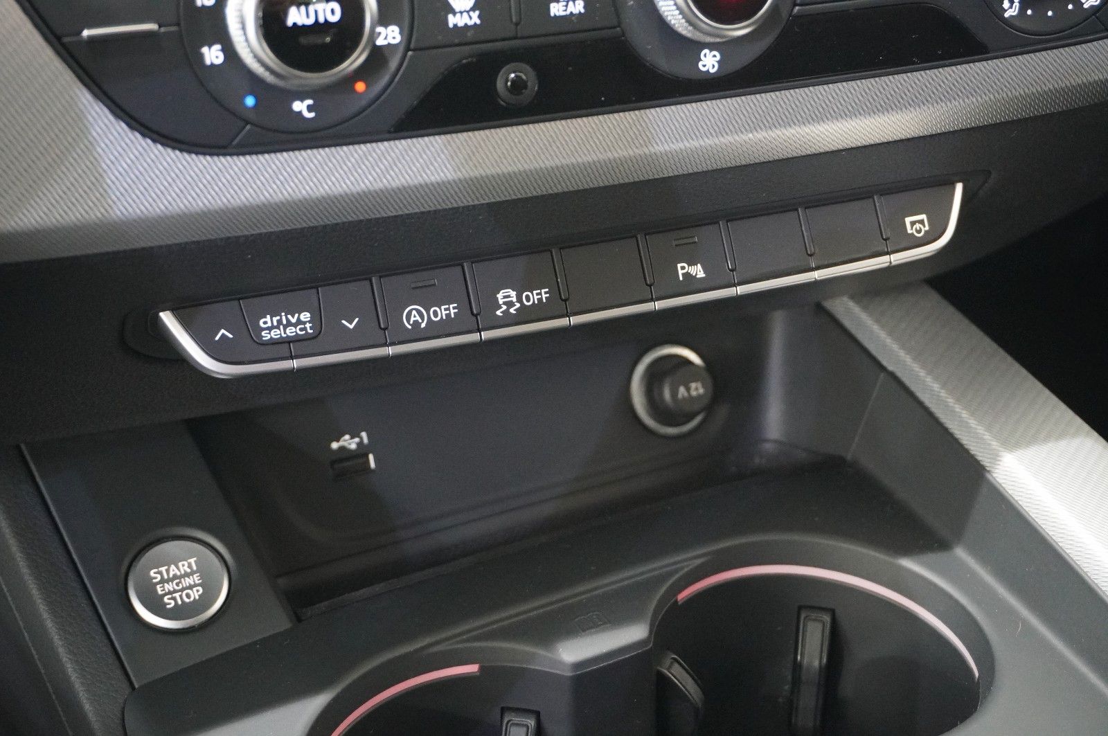 Fahrzeugabbildung Audi A5 Sportback 40 TDI QUATTRO NAVI/MATRIX/KAMERA