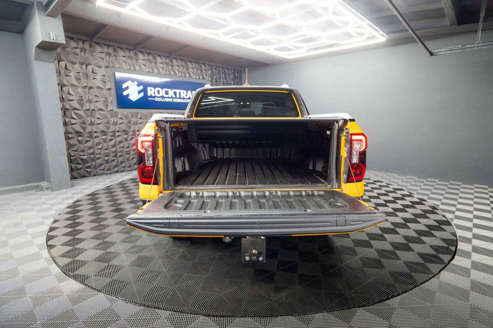 Fahrzeugabbildung Ford Ranger 3.0 Wildtrak e-4WD DoKa Offroad 4x4 ACC