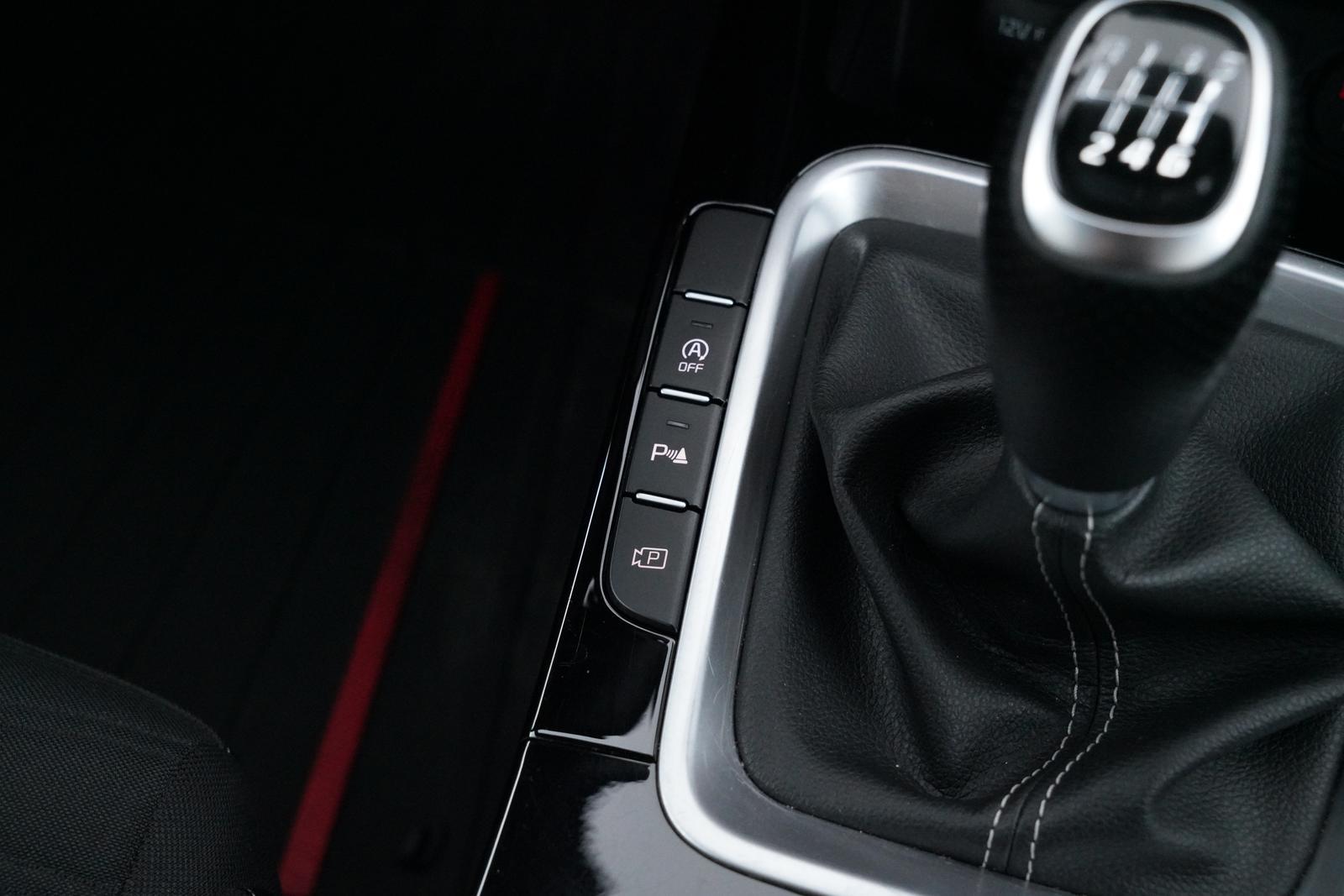 Kia PROCEED GT-LINE 1.5-GDI KIA SCHECKHEFT GEPFLEGT