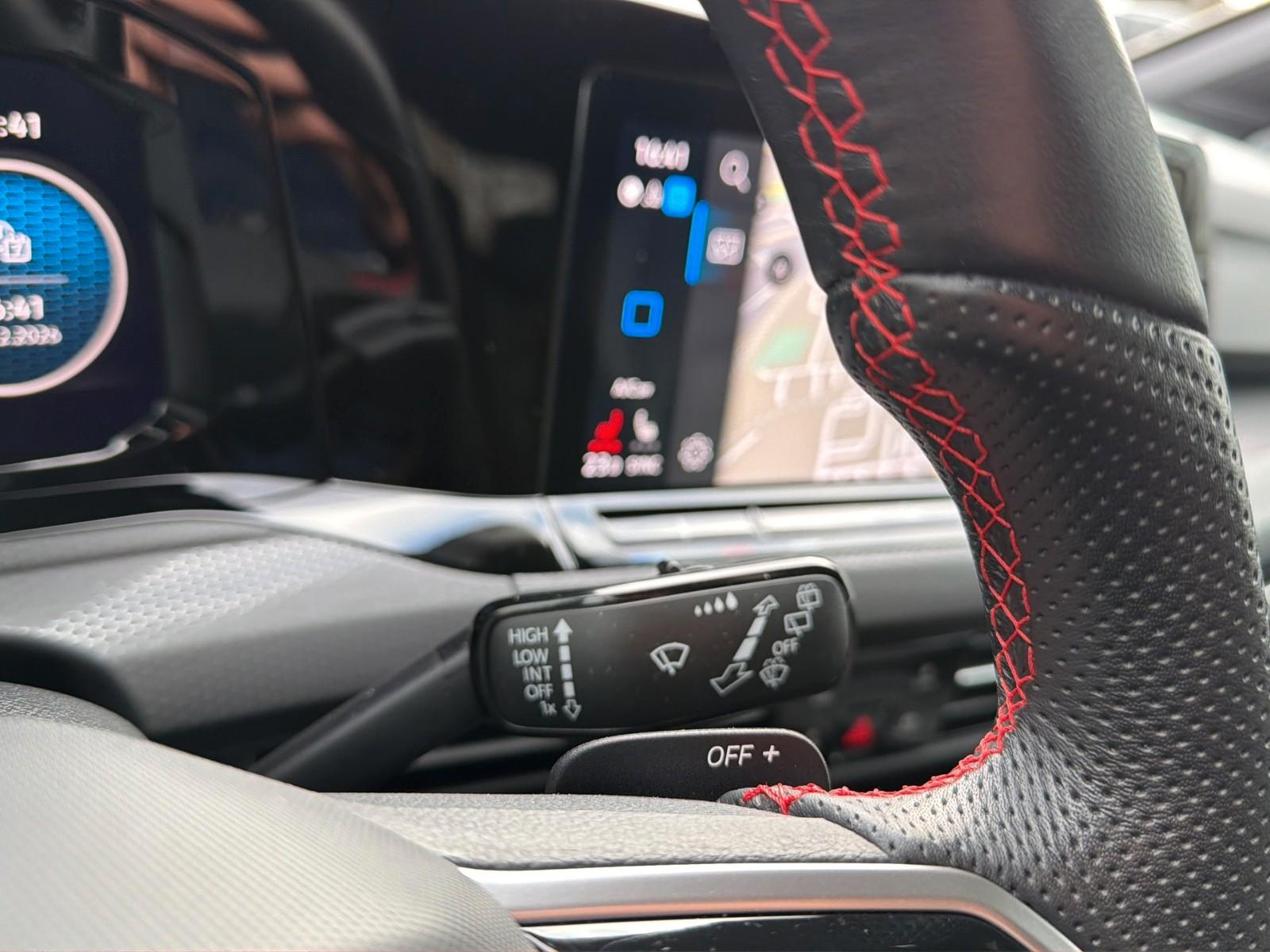 Volkswagen Golf VIII Lim. GTI 2.0 TSI 245 PS NAVI SHZ LED, миниатюра 16