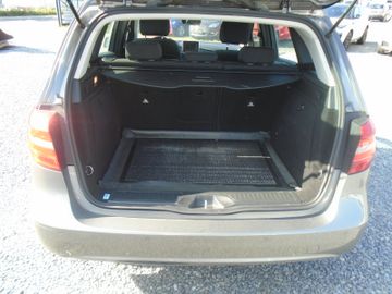Mercedes B 180 - 6