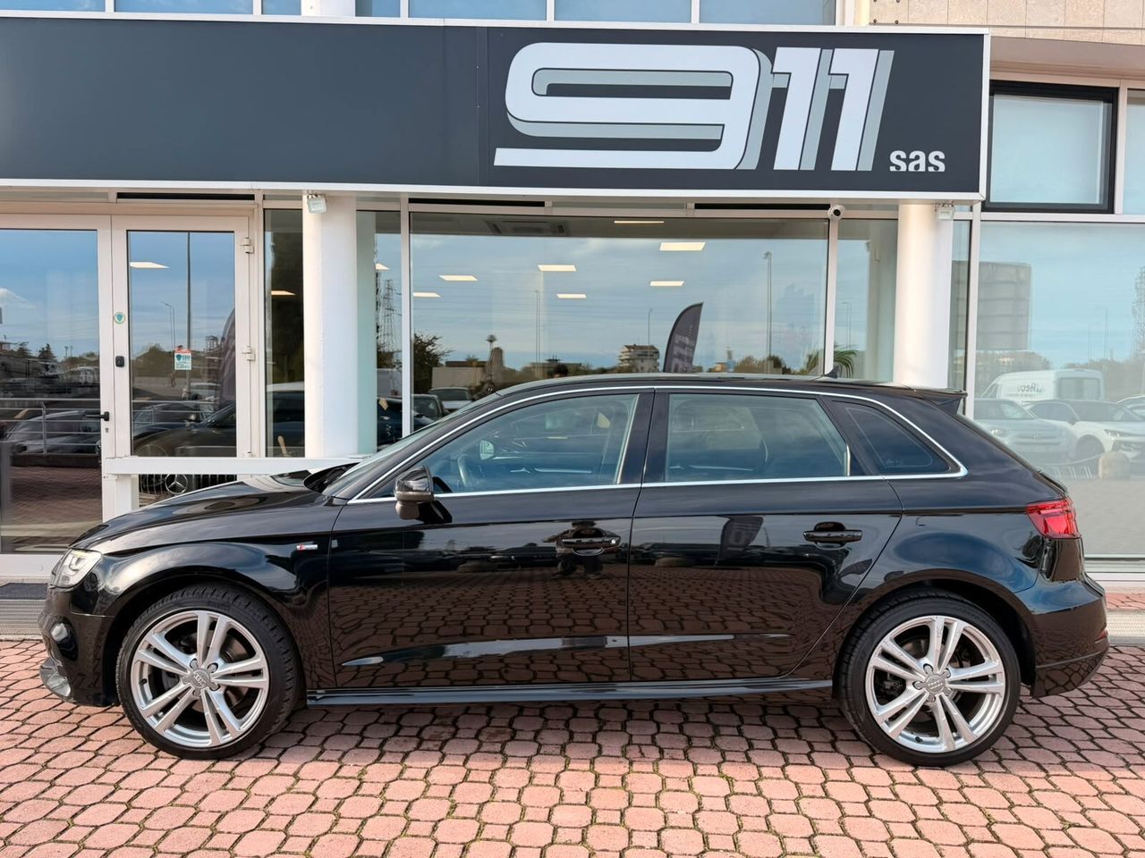 Audi A3 SPB 35 TDI S tronic imagem 3