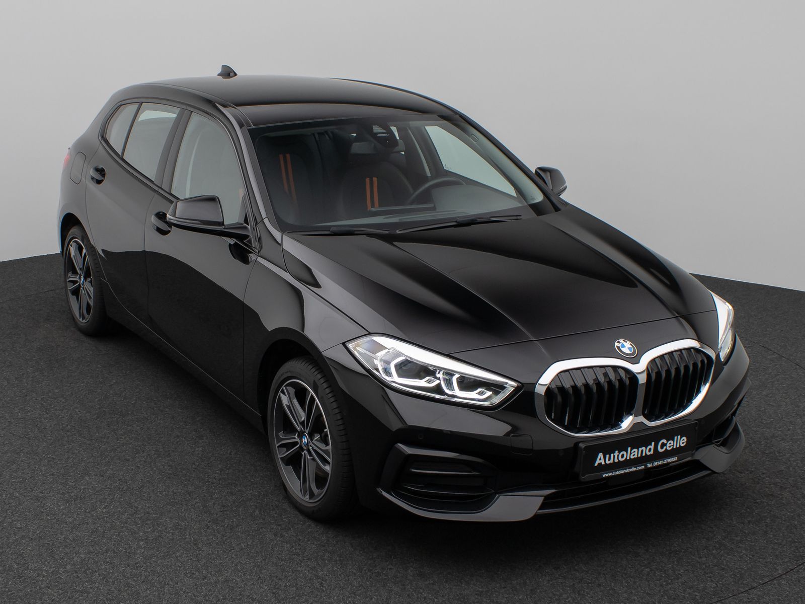 Fahrzeugabbildung BMW 118i Sport Line Kamera DAB HiFi Lenkrhzg Sport
