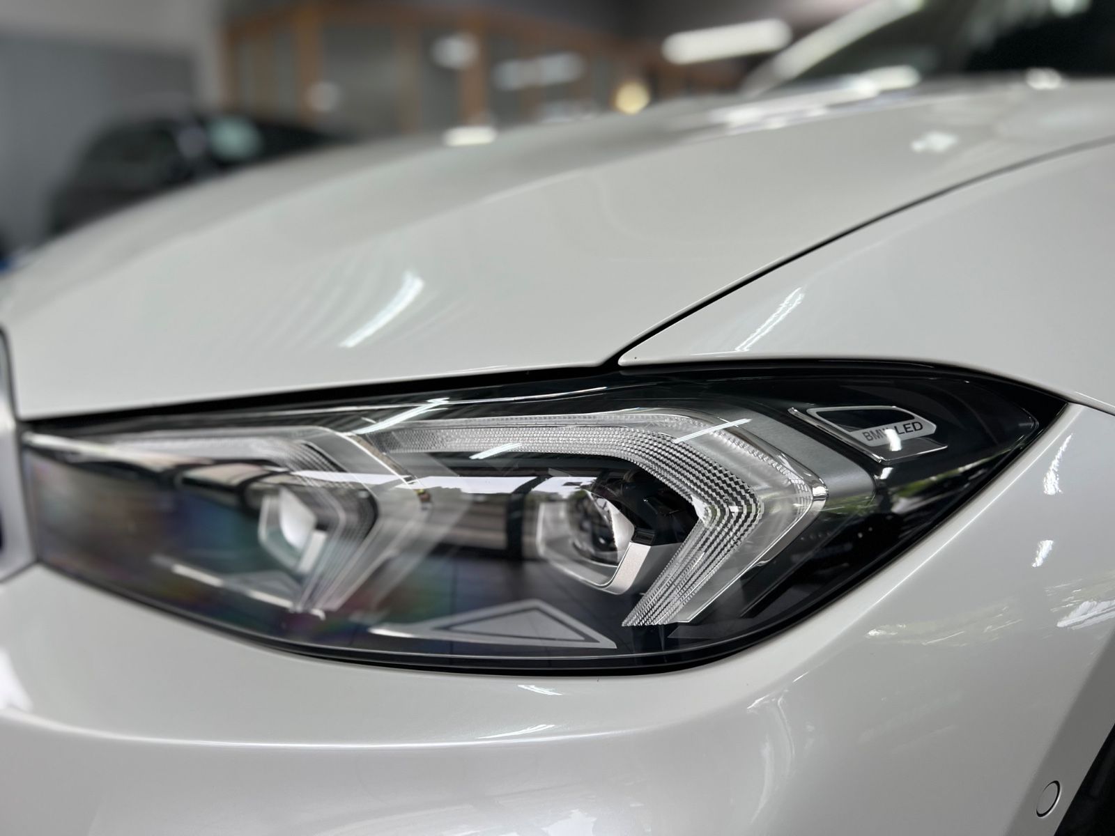 BMW 318d Touring HuD+DA+ACC+Panorama+Park+HaKa foto 7