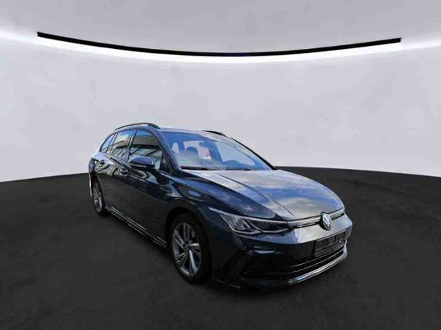 Golf VIII Variant 2.0 TSI DSG R-LINE RFK+ACC+NAV