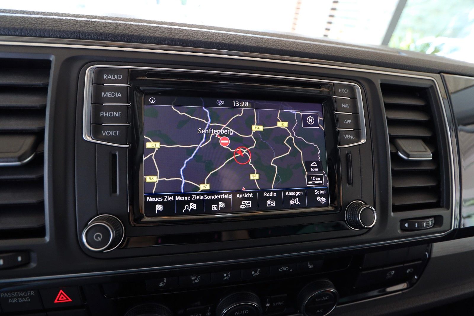Volkswagen T6 Multivan 2.0 TSI Comfortline lang AHK STHZ foto 23