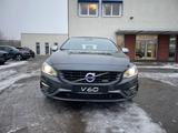 Volvo V60 D4 RDesign Automatik Xenon Leder Navi Sitzhz - gebrauchte Volvo V60 aus dem Jahr 2014