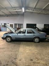 Mercedes-Benz 260E W124 - Mercedes-Benz 260: W124 260e