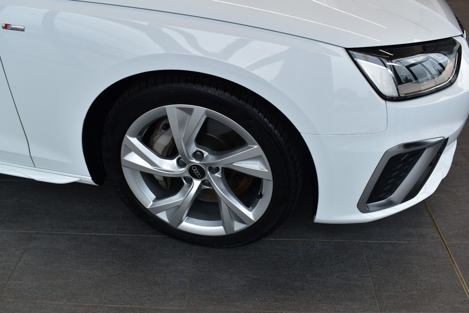 Audi A4 Av 50TDI quattro tiptronic S line LED~ACC~AHK foto 19
