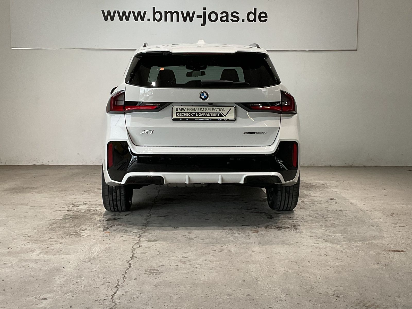 Fahrzeugabbildung BMW X1 xDrive23d M Sportpaket Head-Up Panorama Glasd