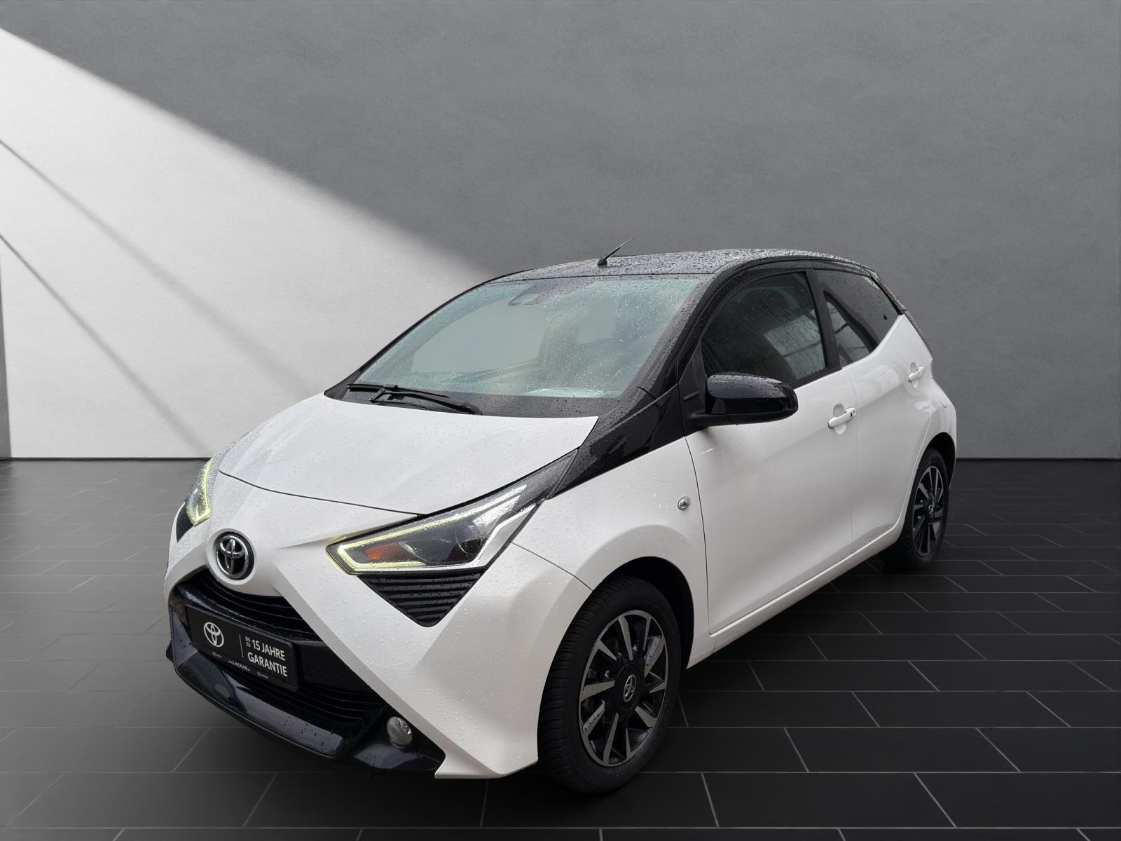 Toyota Aygo X- Final 1.0*1HAND*ALLWETTER*TEILLEDER*PDC*