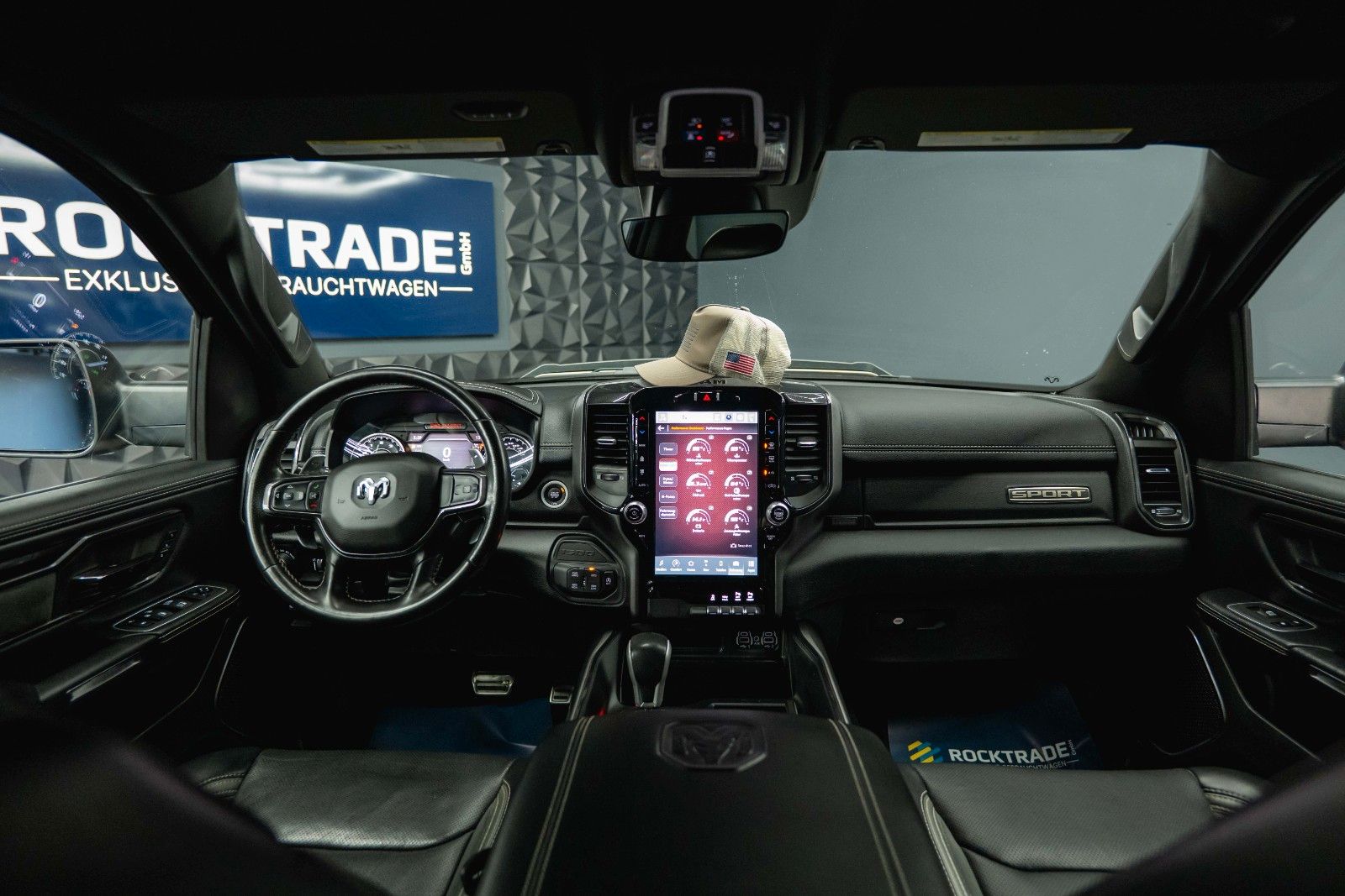 Fahrzeugabbildung Dodge RAM 5.7 V8 HEMI 4x4 NIGHT GT SPORT Offroad 19%