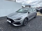 Hyundai i30 Kombi STYLE NAVI RFK SHZ PDC ALU 1.0 T-GD...