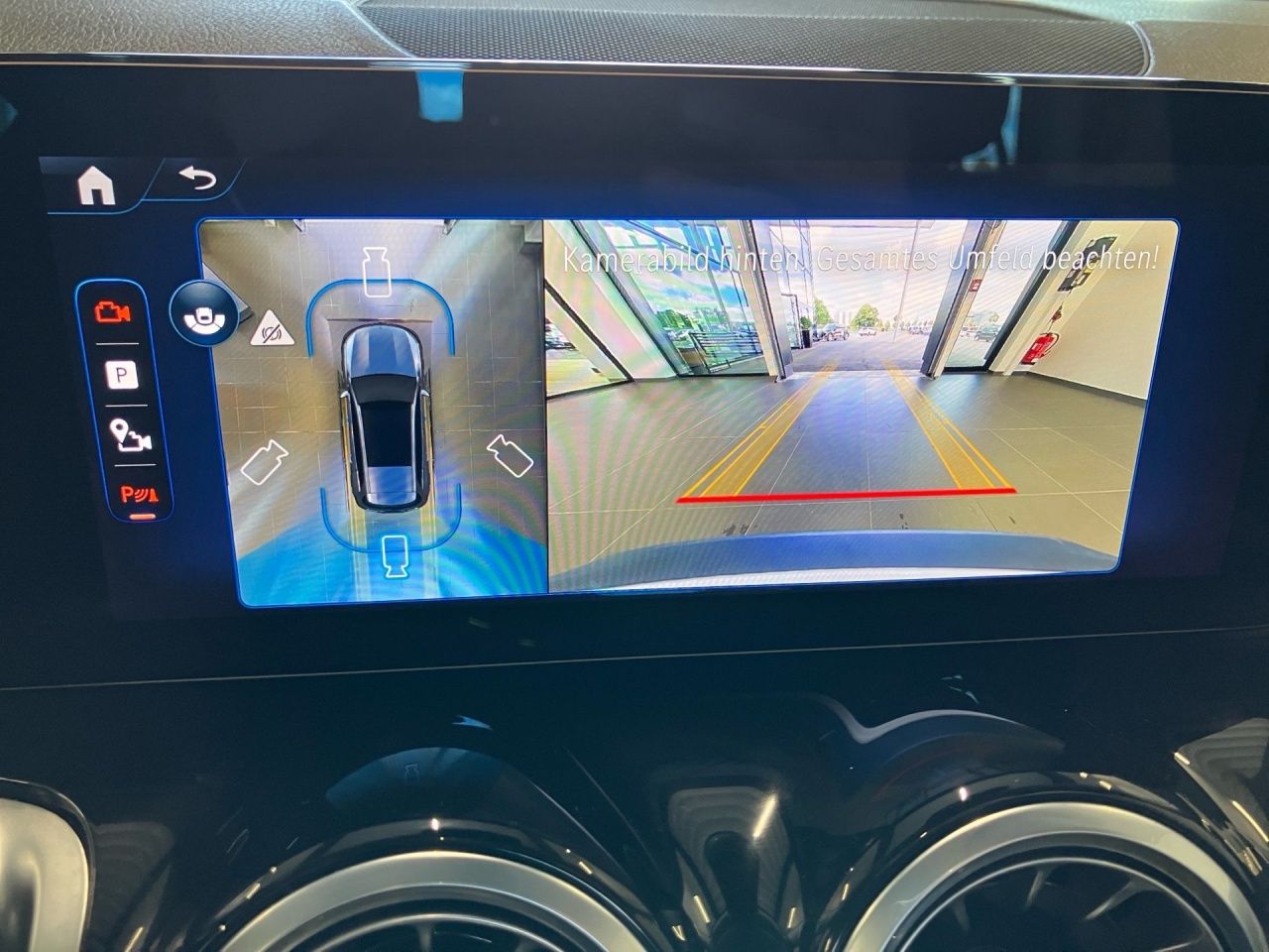 Fahrzeugabbildung Mercedes-Benz EQB 250+ BONUS+PANORAMA+360°+DISTRONIC+CARPLAY++