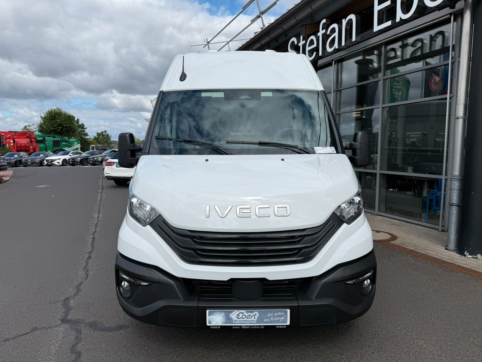 Fahrzeugabbildung Iveco Daily 35S16HA8 V Kühlkastenwagen *R 3520 mm*Navi