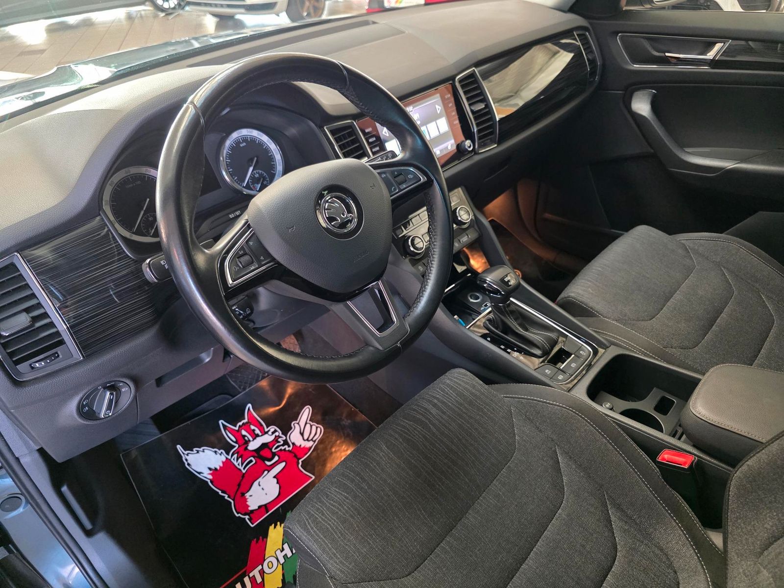 Fahrzeugabbildung SKODA 2.0 Kodiaq 4x4/1.Hd/Navi/CAM/Keyless/ACC/Memo