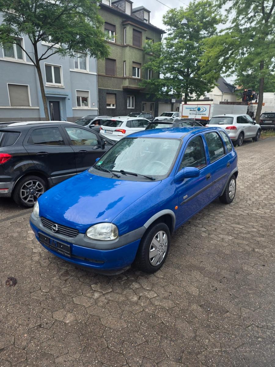 Opel Corsa 1.2 16V Edition 2000