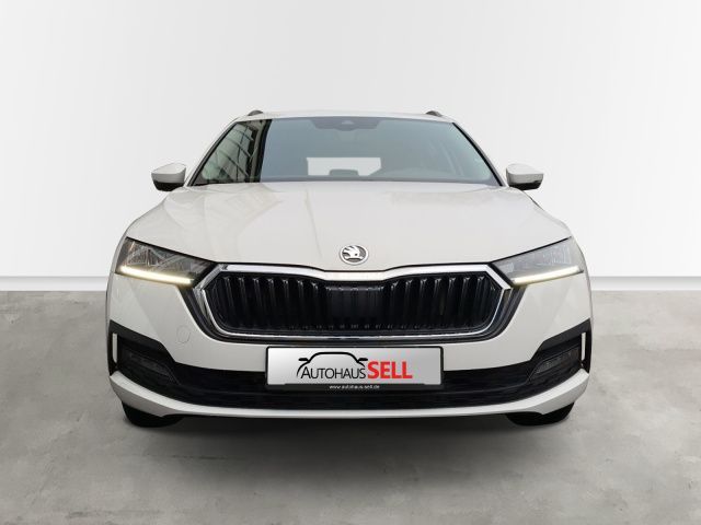 Fahrzeugabbildung SKODA Octavia Combi Ambition OCT.COM iV AMB