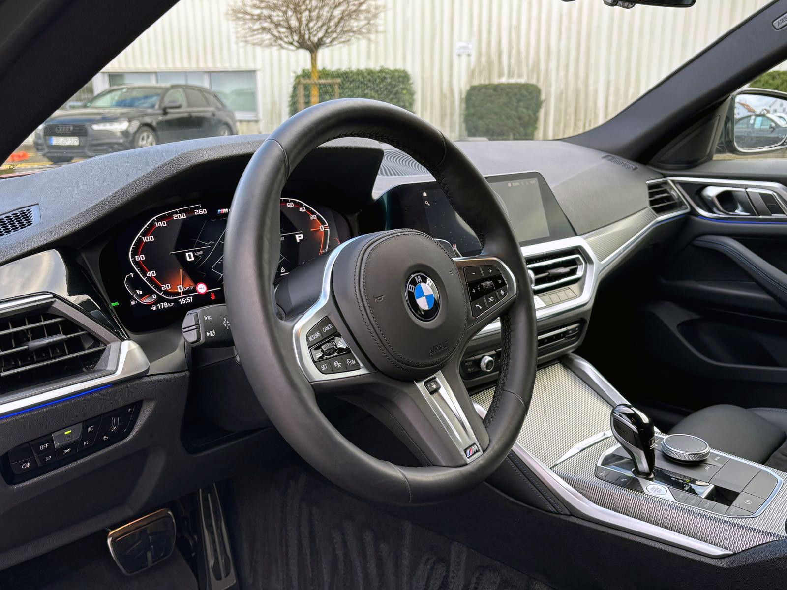 Fahrzeugabbildung BMW M440i xDrive Gran Coupe Laser ACC KAM AHK HUD BT