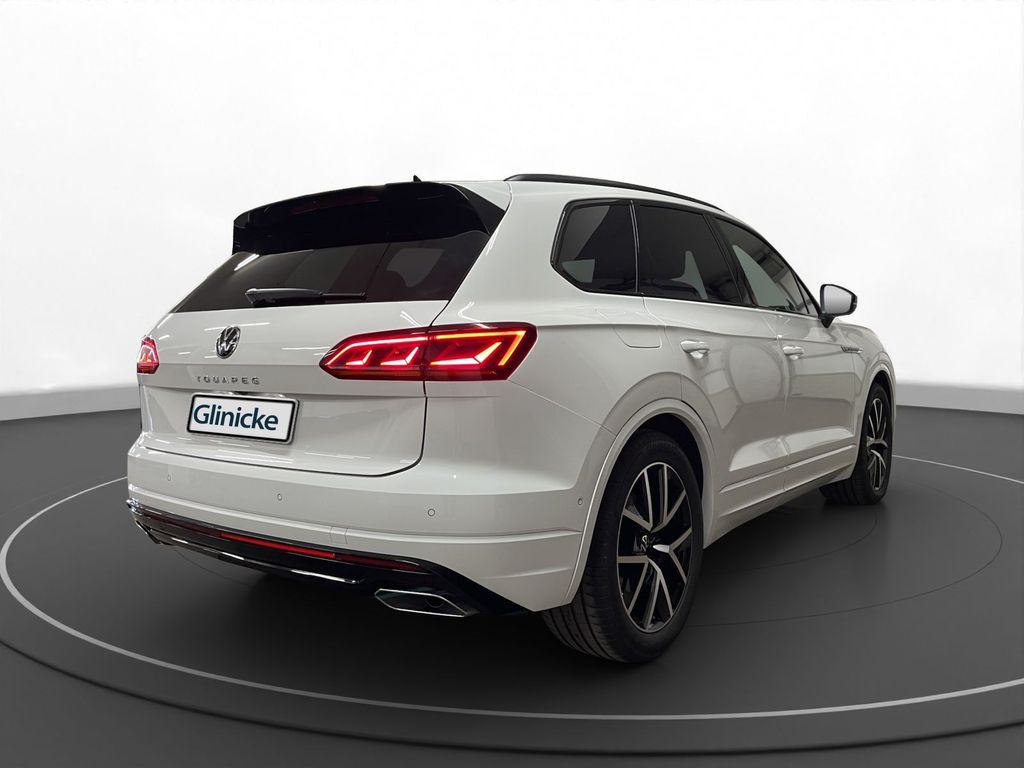 Volkswagen Touareg — fotografia 3