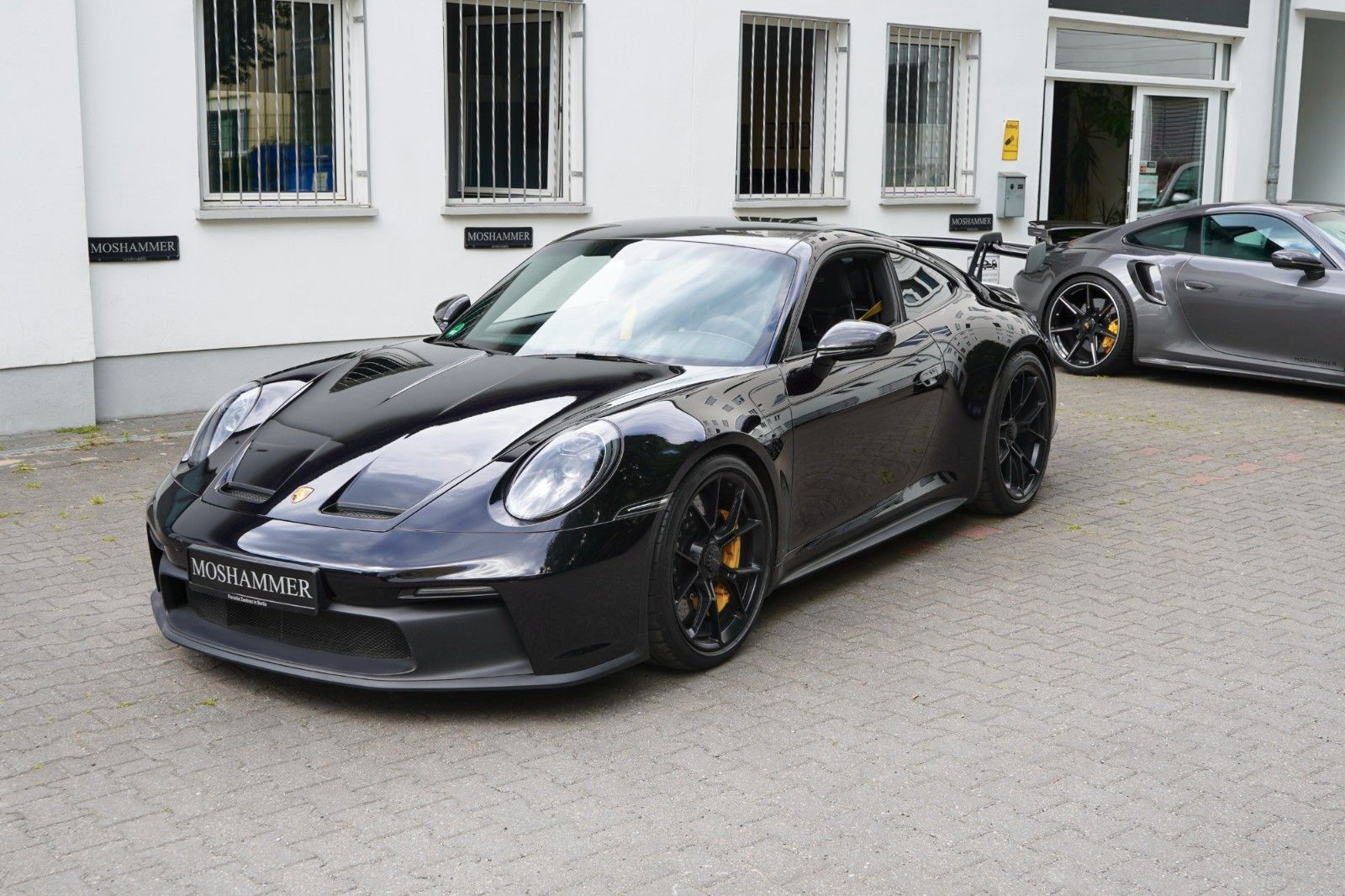 PORSCHE 992 GT3 Clubsport  Carbon PCCB Lift Approved 