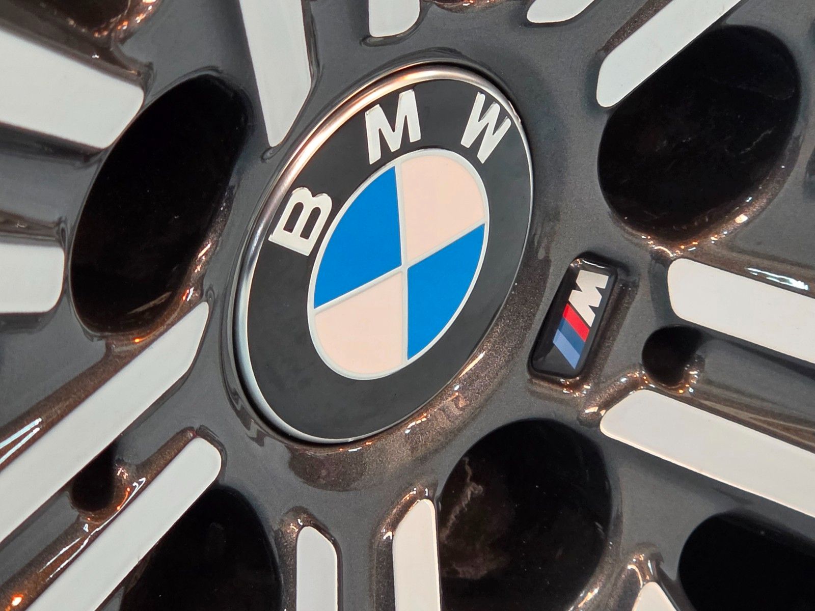 BMW 320 i xDrive M Sport/Head-Up/Driving-Assistant foto 3