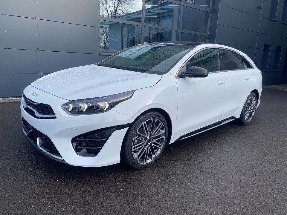 Kia pro cee'd / ProCeed
