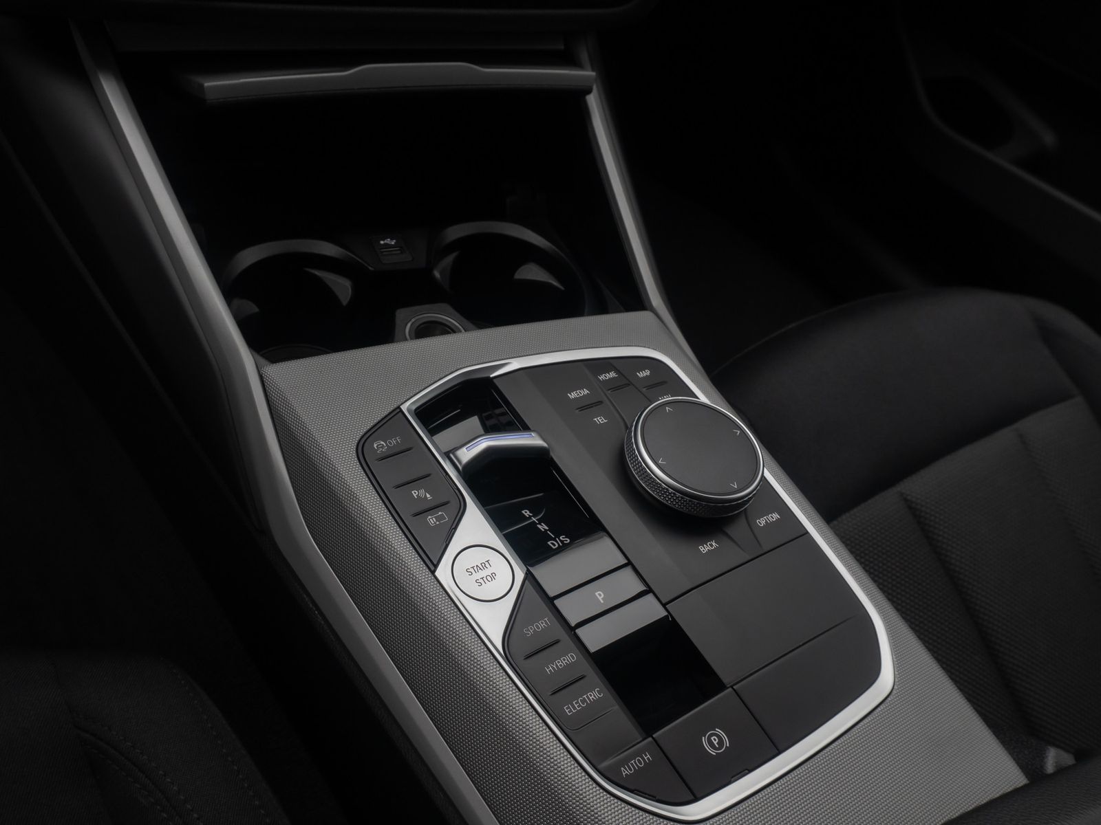 Fahrzeugabbildung BMW 320e Widscreen PDC CockpitPlus DAB Geschwindig