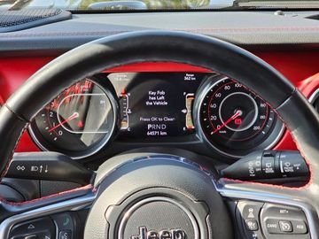 Jeep Wrangler - 10